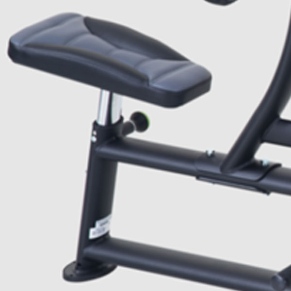 SportsArt A988 Plate Loaded Mid Row