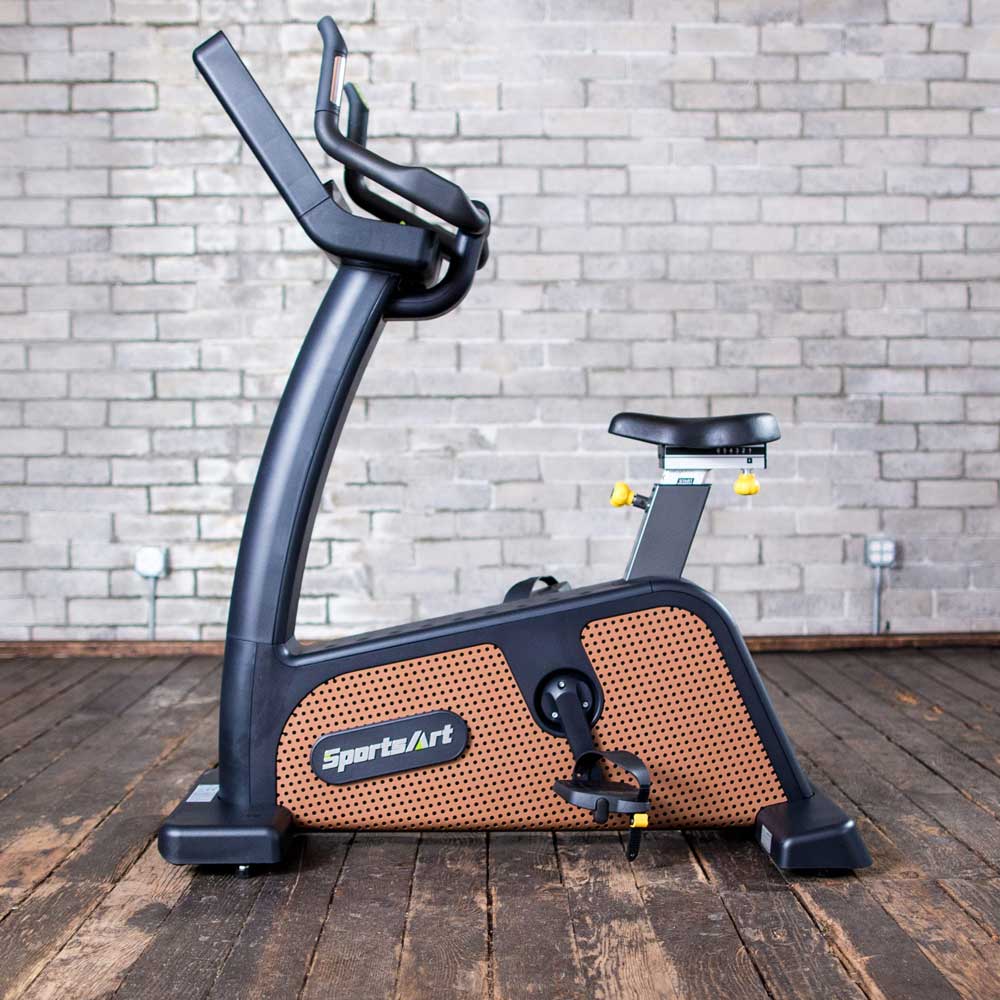 SportsArt C576U-16 Status Senza Upright Cycle
