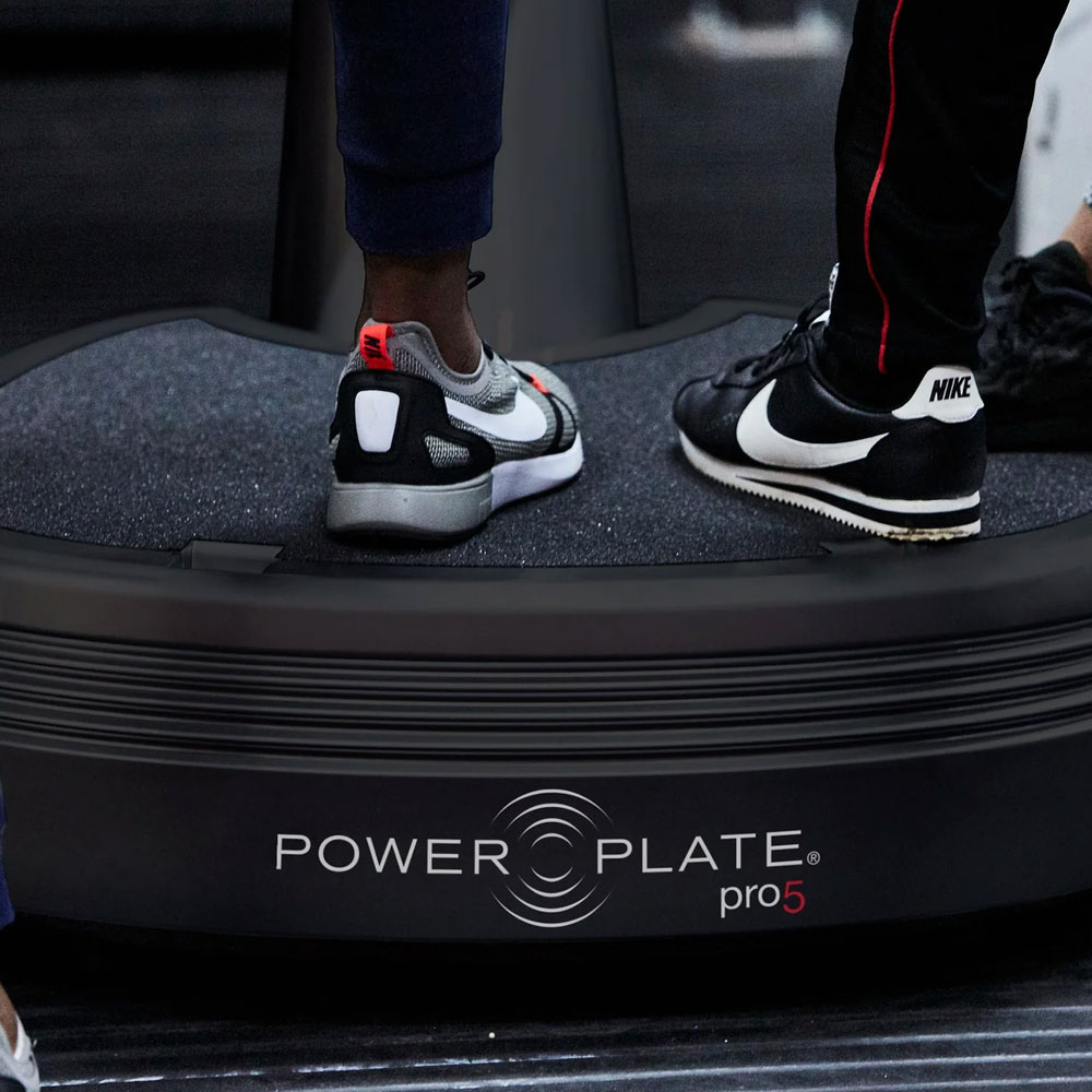 Power Plate Pro5 – Matte Black | Advanced Whole Body Vibration for Performance and Recovery