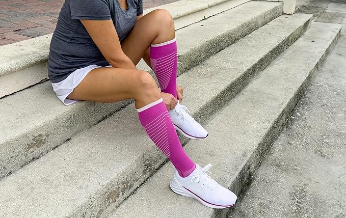 SIGVARIS Unisex Motion Flow Tech Closed Toe 20-30 mmHg Compression Socks - for Everyday Support