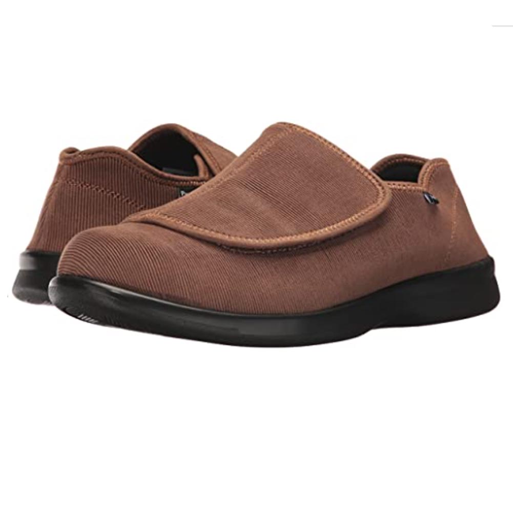 Propet Mens Cush N Foot Stretchable Shoe