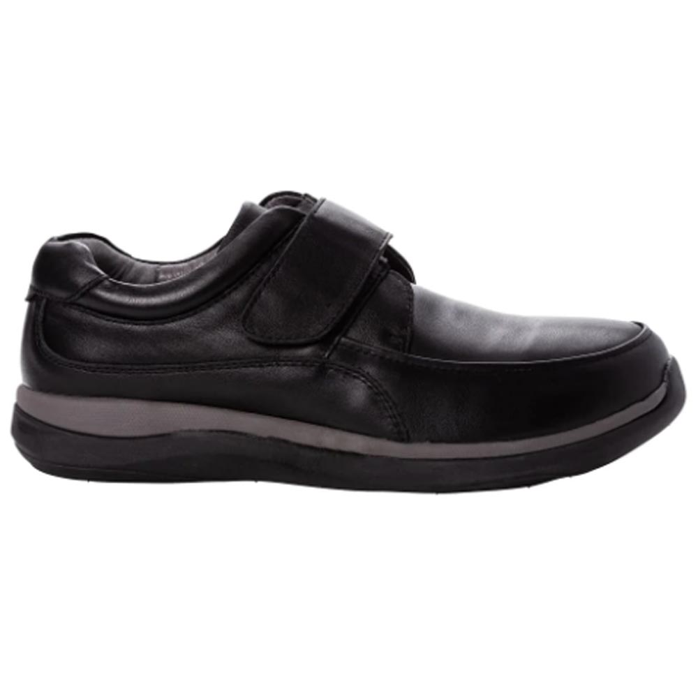 Propet Mens Parker Footwear