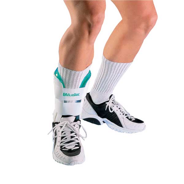 Mueller Gel Ankle Brace – Stabilizing Support with Built-in Gel Compression